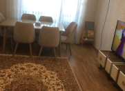 Satılır 3 otaqlı 70 m2 köhnə tikili Bakıxanov