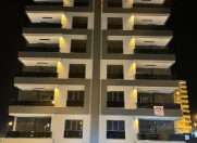 İcarəyə verilir 2 otaqlı 67 m2 köhnə tikili Babək Plaza