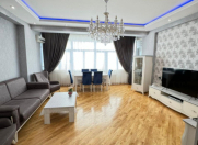 Satılır 3 otaqlı 102 m2 yeni tikili Qara Qarayev m.