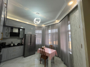 Satılır 4 otaqlı 150 m2 həyət evi Ramana