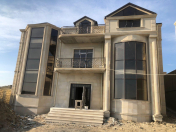 Satılır 10 otaqlı 250 m2 həyət evi Şıxov