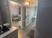 Satılır 1 otaqlı 31 m2 köhnə tikili Qara Qarayev m.