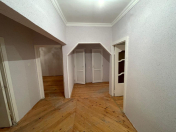 Satılır 3 otaqlı 78 m2 köhnə tikili Hövsan