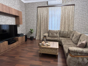 Satılır 5 otaqlı 82 m2 köhnə tikili Bakıxanov