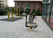 Satılır 1 otaqlı 68 m2 yeni tikili Elmlər Akademiyası m.