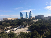 Satılır 4 otaqlı 160 m2 köhnə tikili Yasamal r.