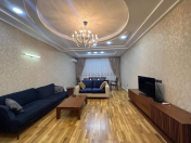 İcarəyə verilir 3 otaqlı 150 m2 yeni tikili 3 mkr