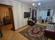 Satılır 2 otaqlı 45 m2 köhnə tikili Neftçilər m.