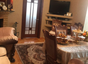 Satılır 4 otaqlı 102 m2 köhnə tikili Sahil m.