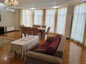 İcarəyə verilir 3 otaqlı 160 m2 yeni tikili Şah İsmayıl Xətai m.