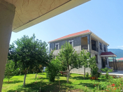 Satılır 5 otaqlı 240 m2 həyət evi Oğuz