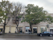 İcarəyə verilir 1 otaqlı 150 m2 obyekt 28 May m.