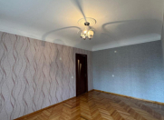 Satılır 3 otaqlı 60 m2 köhnə tikili 8 km