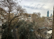 Satılır 3 otaqlı 72 m2 köhnə tikili Nərimanov r.