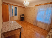 Satılır 2 otaqlı 45 m2 köhnə tikili Neftçilər m.