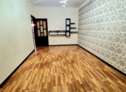 Satılır 3 otaqlı 82 m2 köhnə tikili Əhmədli m.