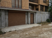 Satılır 9 otaqlı 300 m2 həyət evi Landmark