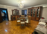 Satılır 4 otaqlı 115 m2 köhnə tikili Nəriman Nərimanov m.