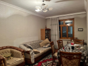 Satılır 3 otaqlı 80 m2 köhnə tikili Xətai r.