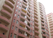 Satılır 3 otaqlı 170 m2 yeni tikili Gənclik m.