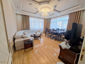 Satılır 4 otaqlı 165 m2 yeni tikili Nəriman Nərimanov m.
