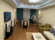 Satılır 5 otaqlı 167 m2 yeni tikili Tibb Universiteti