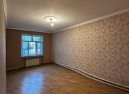 Satılır 3 otaqlı 85 m2 köhnə tikili Y.Günəşli