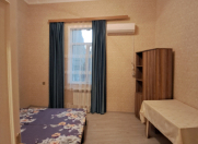 İcarəyə verilir 4 otaqlı 90 m2 köhnə tikili Nizami m.