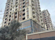 Satılır 2 otaqlı 72 m2 yeni tikili 28 May m.