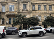 İcarəyə verilir 8 otaqlı 270 m2 ofis İçəri Şəhər m.