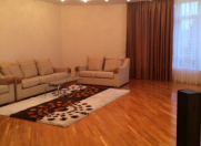 Satılır 5 otaqlı 230 m2 yeni tikili Nizami m.