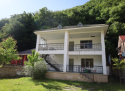 İcarəyə verilir 2 otaqlı 150 m2 villa Qax