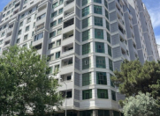 Satılır 3 otaqlı 101 m2 yeni tikili Gənclik m.