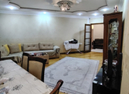 Satılır 3 otaqlı 122 m2 yeni tikili Xalqlar Dostluğu m.