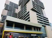 Satılır 3 otaqlı 150 m2 yeni tikili 8 Noyabr m.