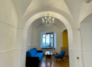 İcarəyə verilir 5 otaqlı 110 m2 ofis Nizami m.