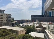 Satılır 3 otaqlı 102 m2 yeni tikili A.S.Puşkin parkı