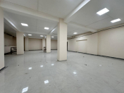 İcarəyə verilir 4 otaqlı 285 m2 obyekt Gənclik m.