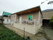 Satılır 4 otaqlı 100 m2 həyət evi Binə