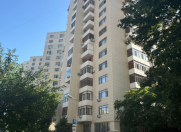 Satılır 4 otaqlı 140 m2 yeni tikili Elmlər Akademiyası m.