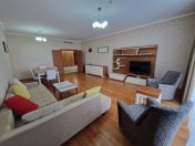 İcarəyə verilir 4 otaqlı 220 m2 yeni tikili Elmlər Akademiyası m.