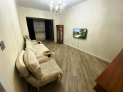 Satılır 4 otaqlı 115 m2 köhnə tikili Heydər Əliyev Mərkəzi