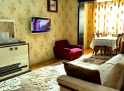Satılır 3 otaqlı 90 m2 köhnə tikili Xətai r.
