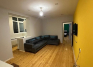 İcarəyə verilir 3 otaqlı 70 m2 köhnə tikili Həzi Aslanov m.