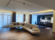 İcarəyə verilir 4 otaqlı 217 m2 yeni tikili Sahil m.