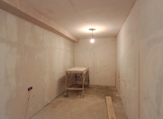 Satılır 3 otaqlı 60 m2 həyət evi İnşaatçılar m.