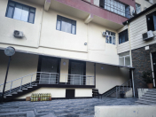 İcarəyə verilir 10 otaqlı 500 m2 ofis Nizami m.