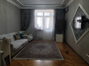 Satılır 2 otaqlı 70 m2 köhnə tikili Nəriman Nərimanov m.
