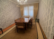 Satılır 3 otaqlı 100 m2 köhnə tikili Xətai r.