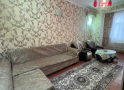 İcarəyə verilir 3 otaqlı 73 m2 köhnə tikili 28 May m.